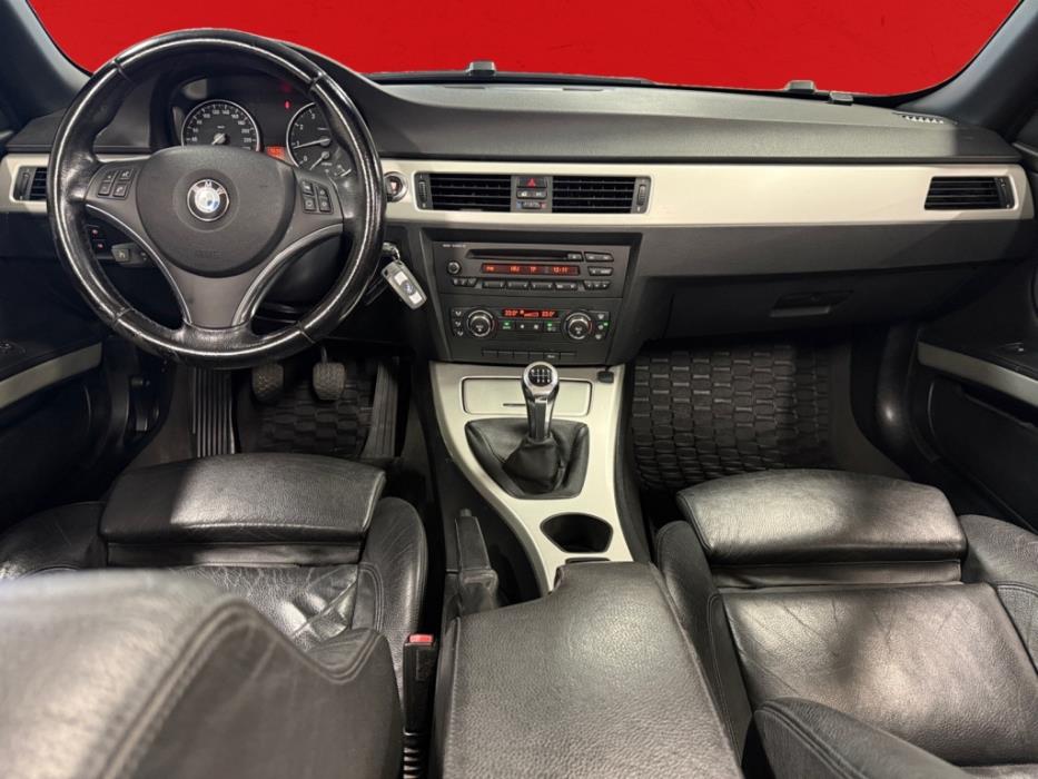 BMW 320i 2007