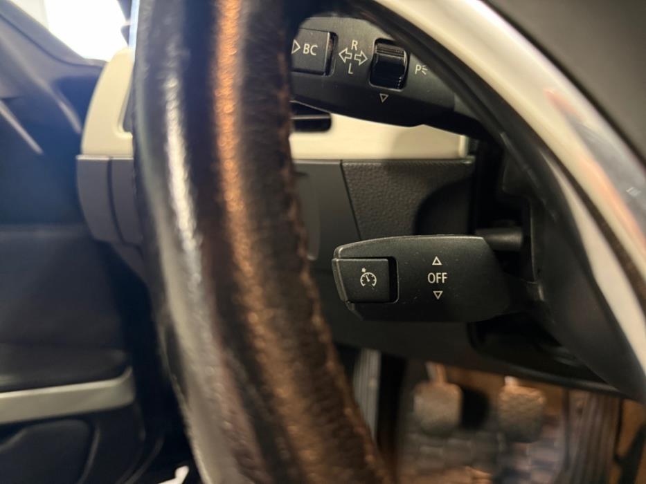 BMW 320i 2007