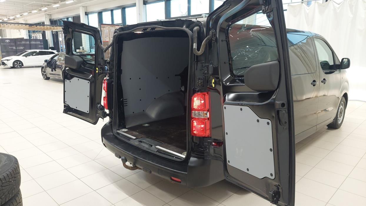 TOYOTA Proace 2021