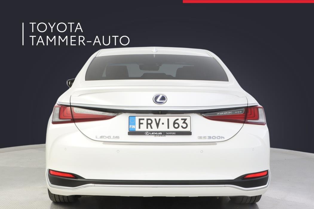 LEXUS ES 2020
