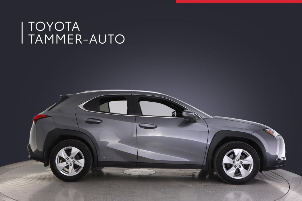 LEXUS UX 2022