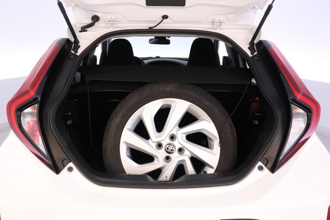 TOYOTA Aygo X 2022