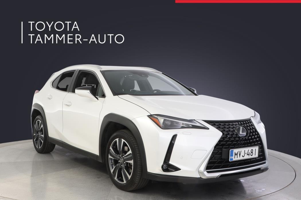 LEXUS UX 2024