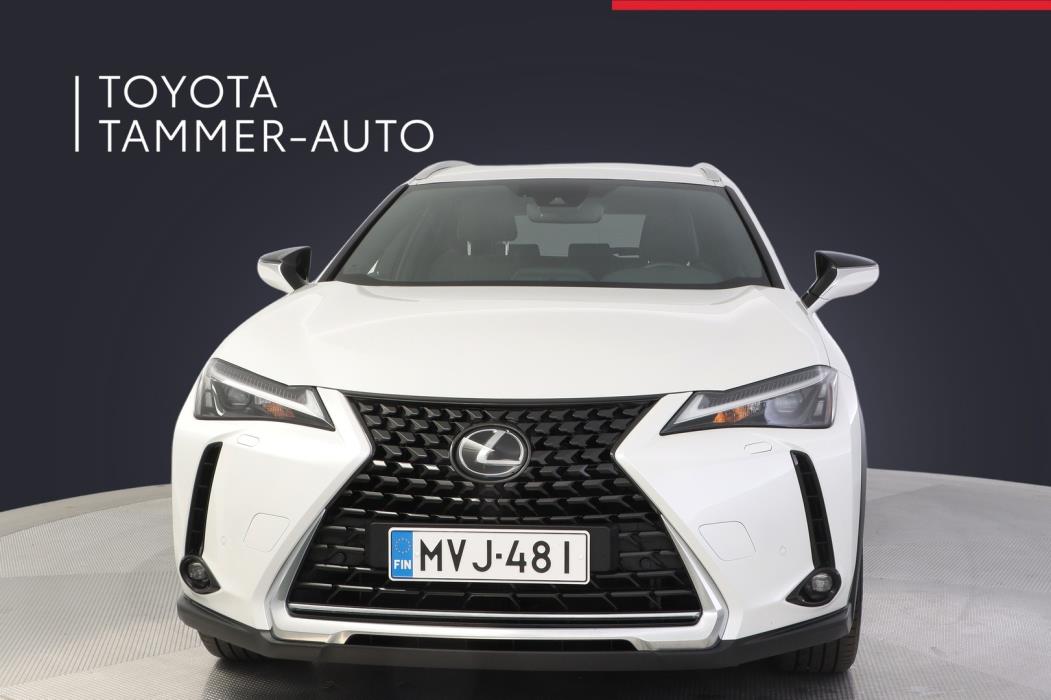 LEXUS UX 2024