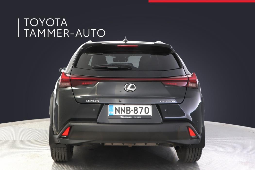 LEXUS UX 2023