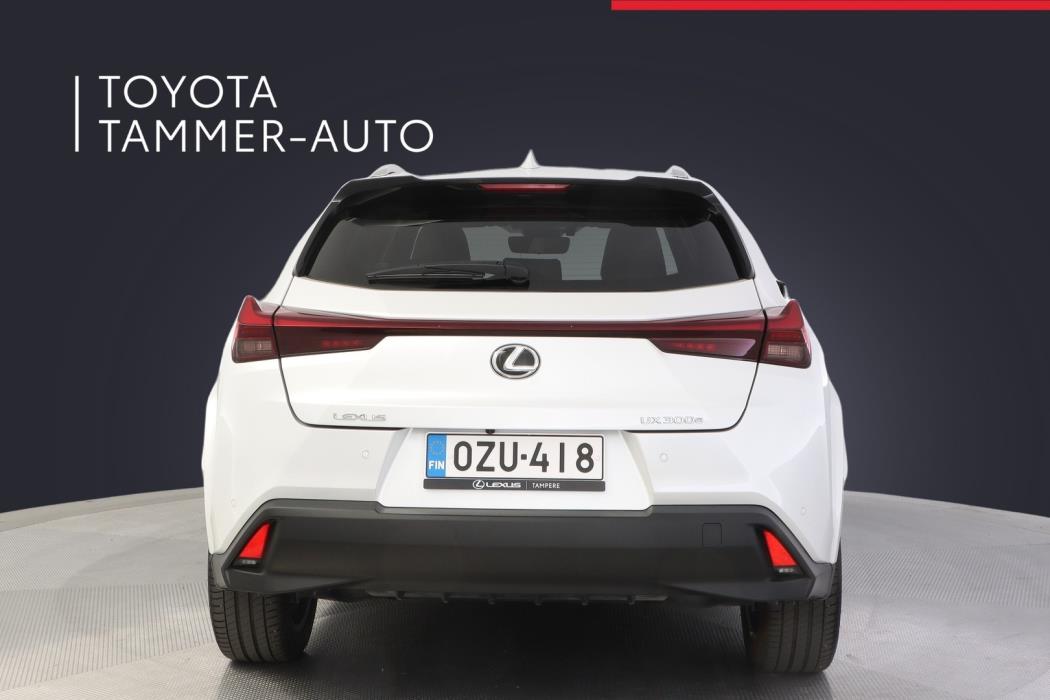 LEXUS UX 2023