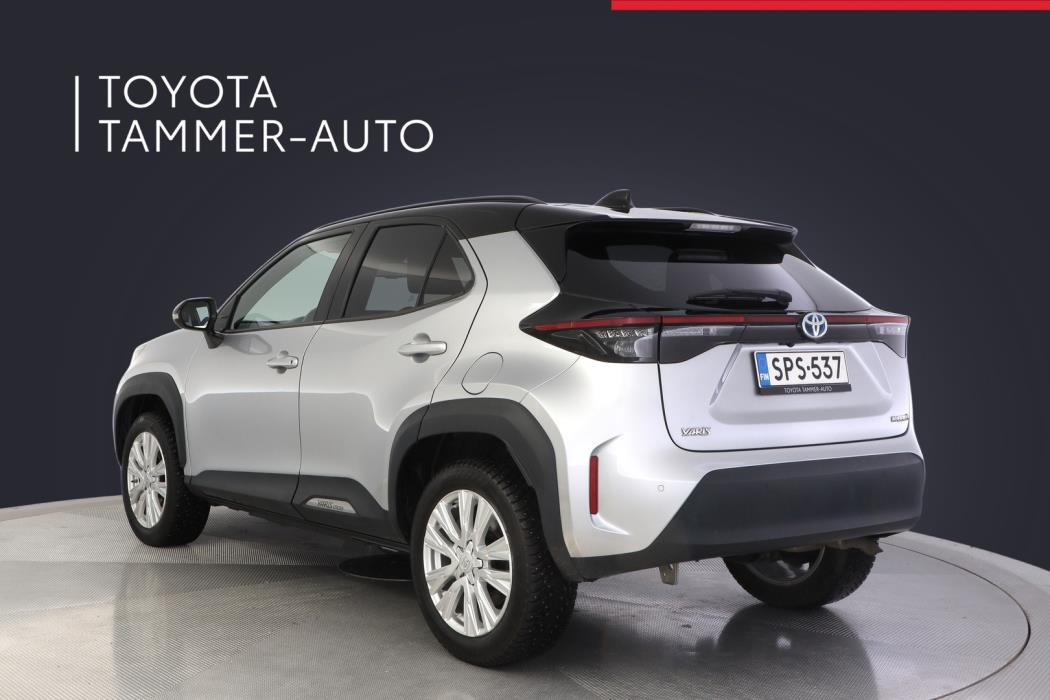TOYOTA Yaris Cross 2024
