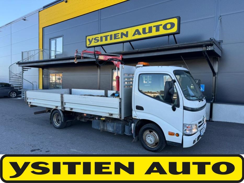 TOYOTA Dyna 2012