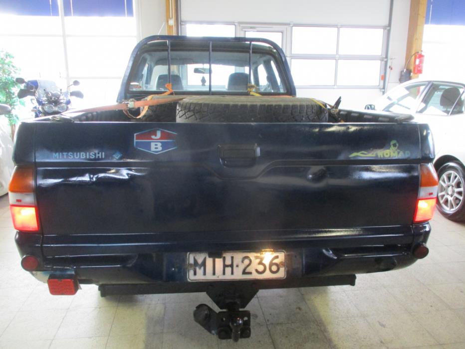 MITSUBISHI L200 1998