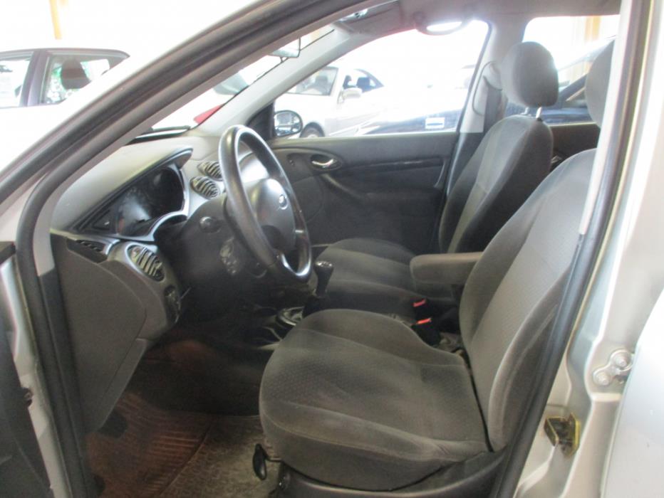 FORD FOCUS 2003