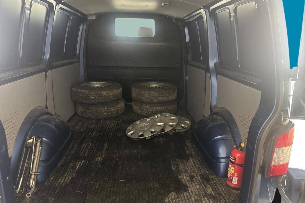 VOLKSWAGEN Transporter 2010