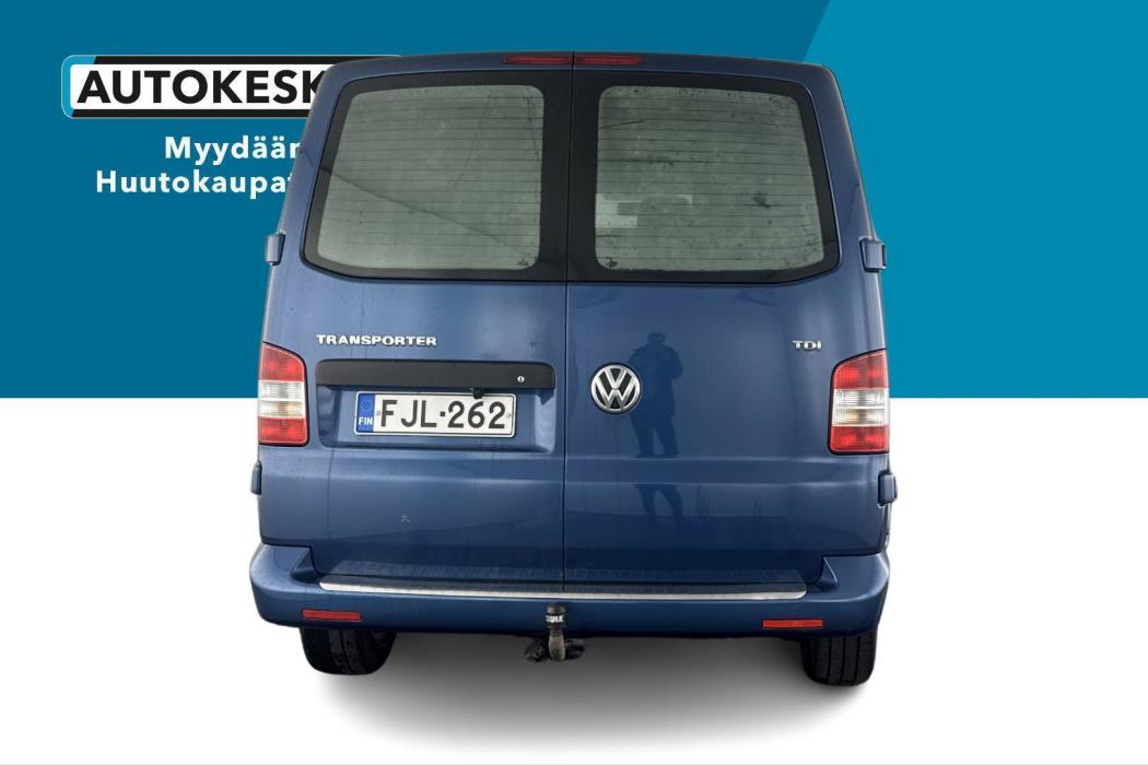 VOLKSWAGEN Transporter 2010