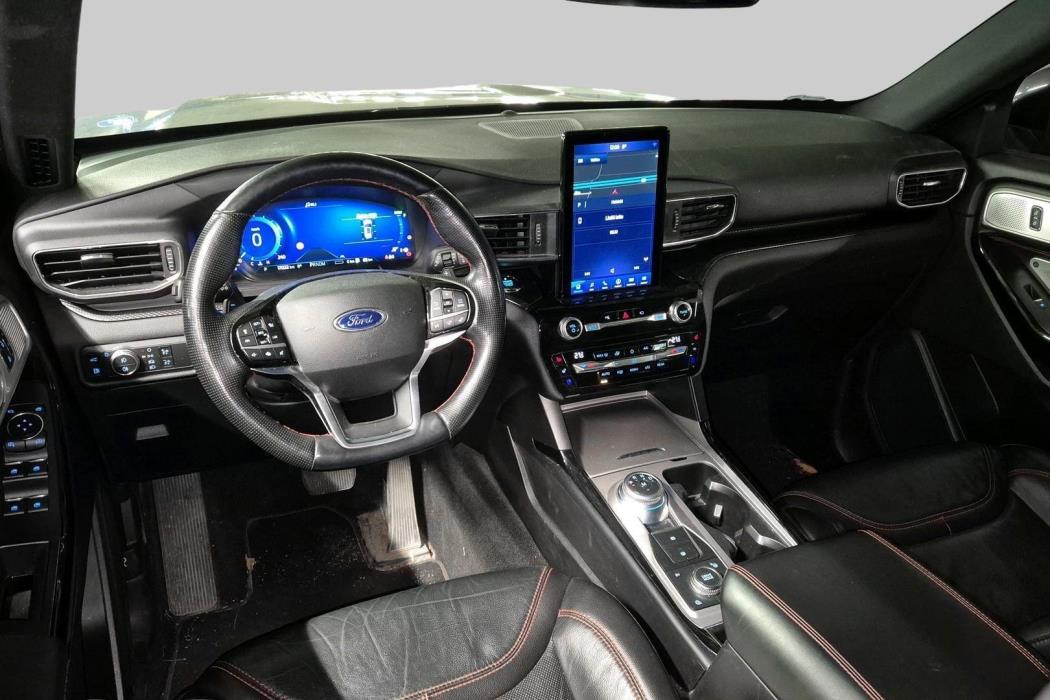 FORD Explorer 2021