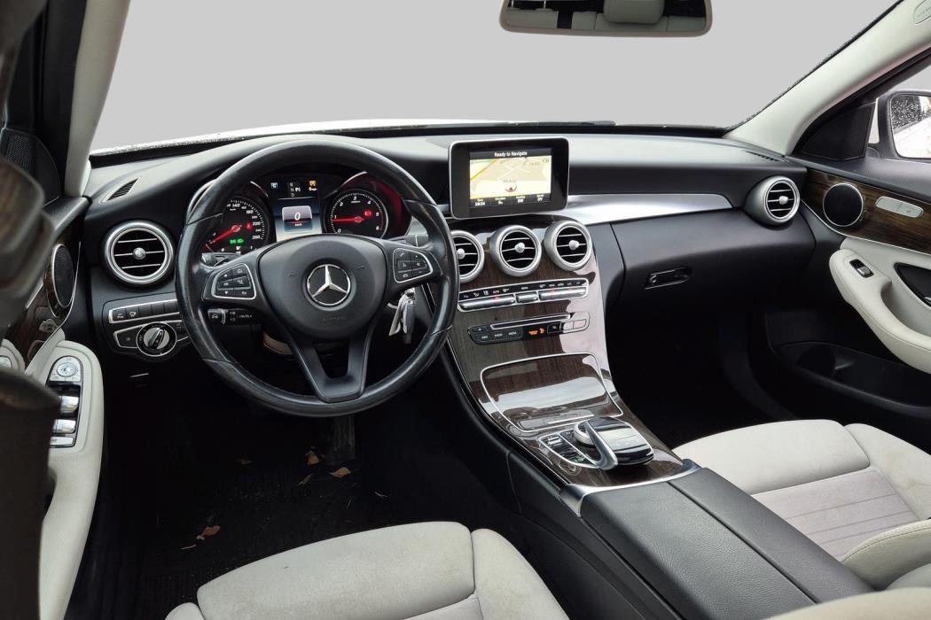 MERCEDES-BENZ C 2016