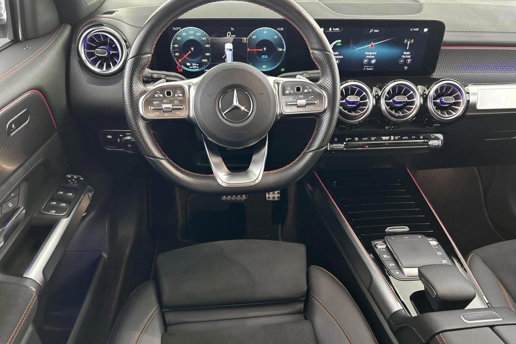 MERCEDES-BENZ EQB 2022