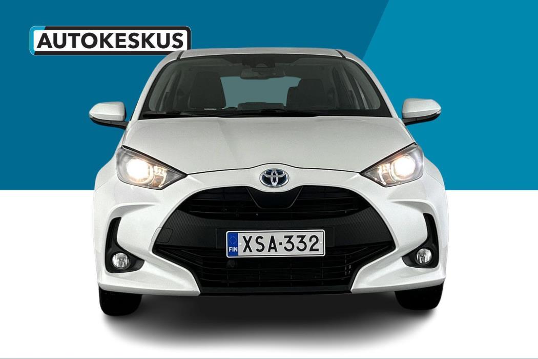 TOYOTA Yaris 2023