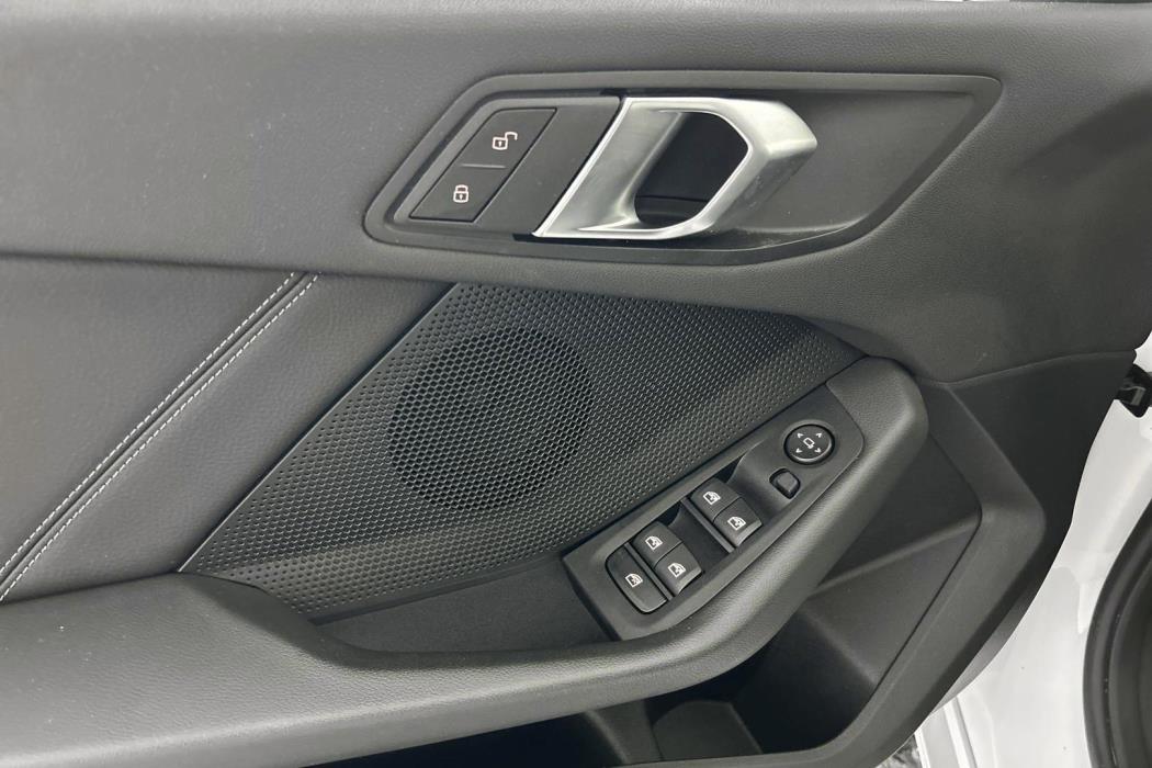 BMW 1-SARJA 2023