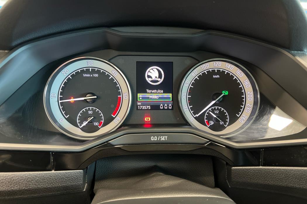 SKODA Superb 2018
