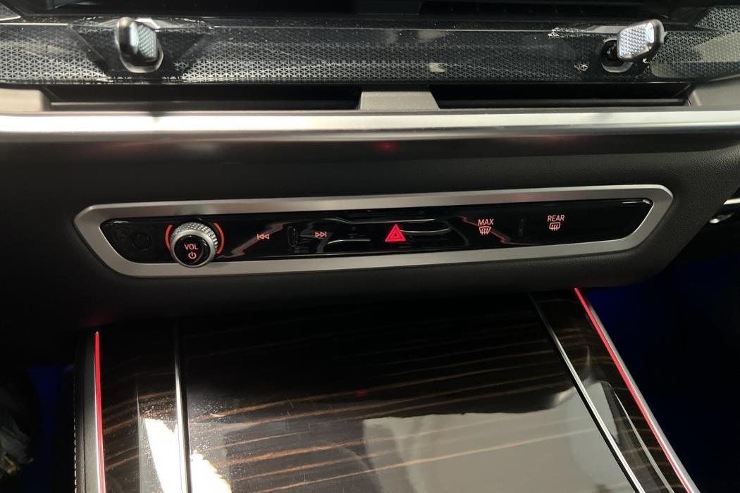 BMW X5 2025