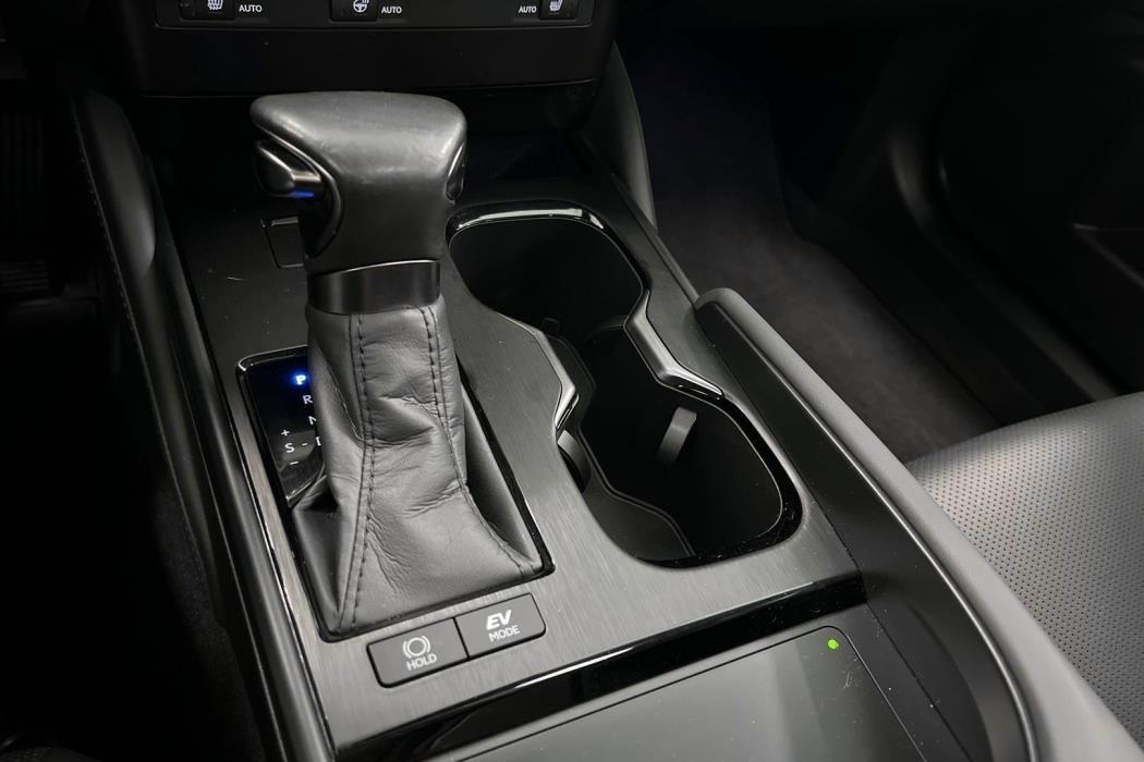 LEXUS ES 2023