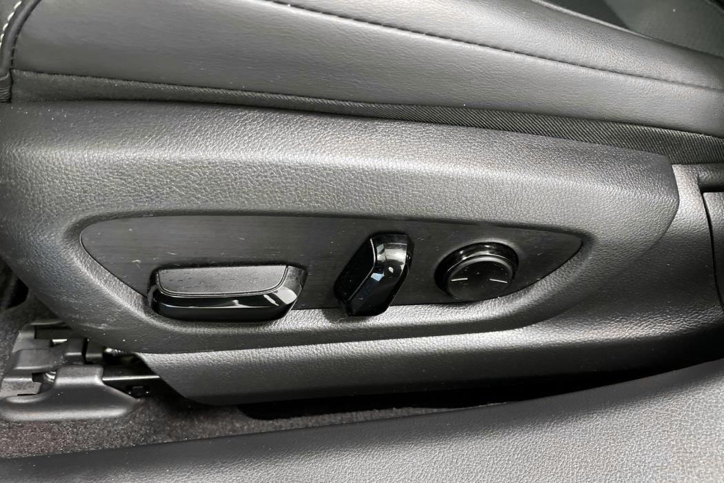 LEXUS ES 2023