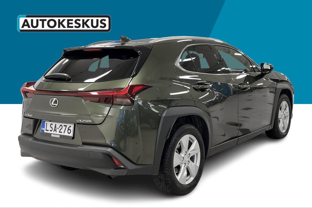 LEXUS UX 2023
