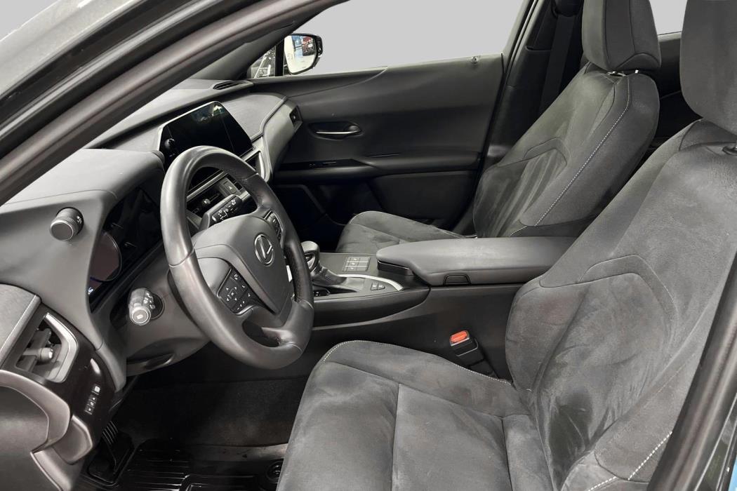 LEXUS UX 2023