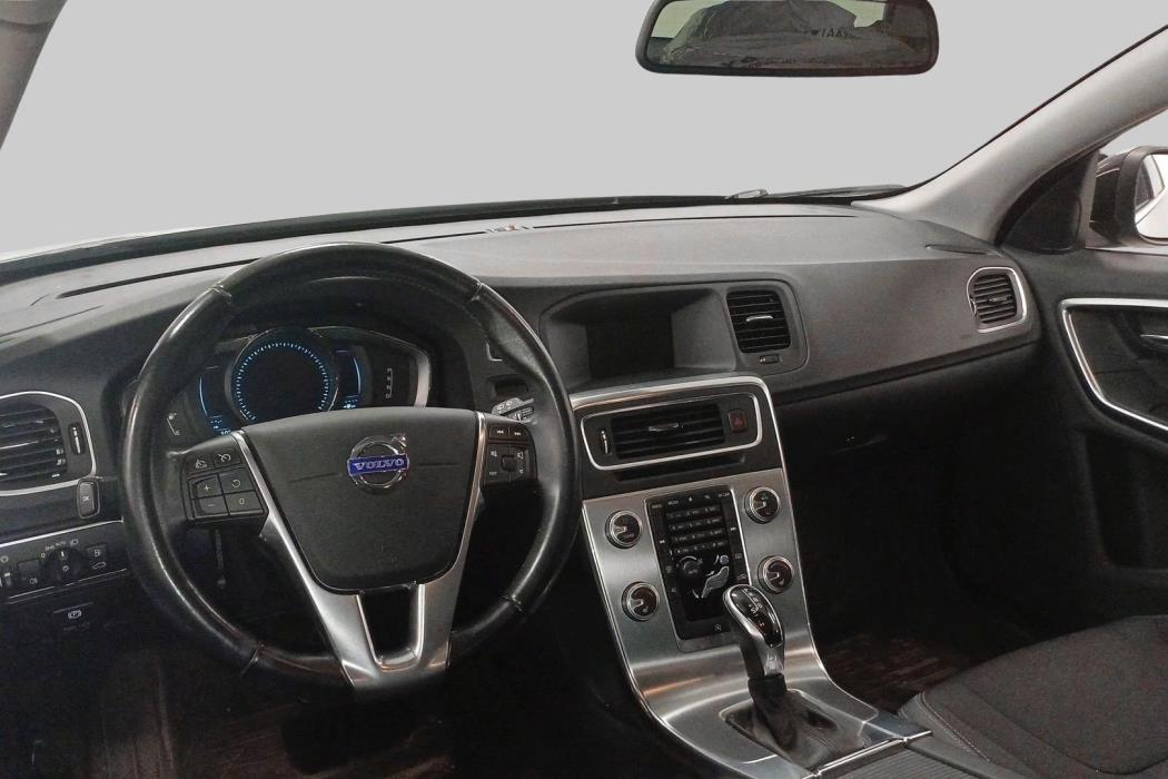 VOLVO V60 2014