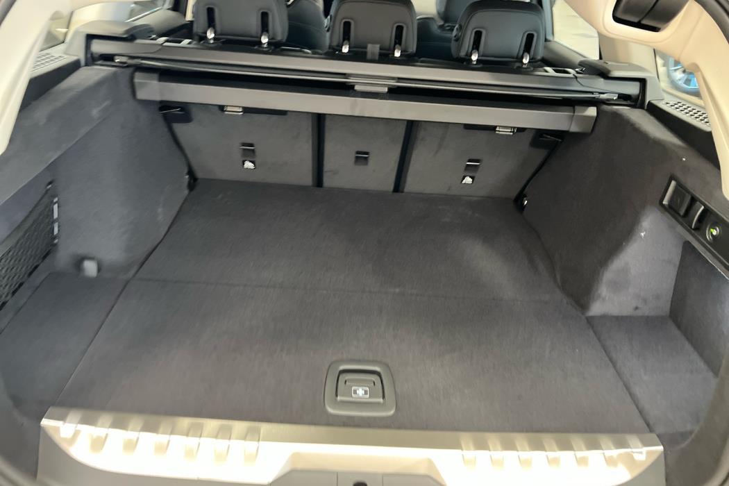 BMW 3-sarja 2025