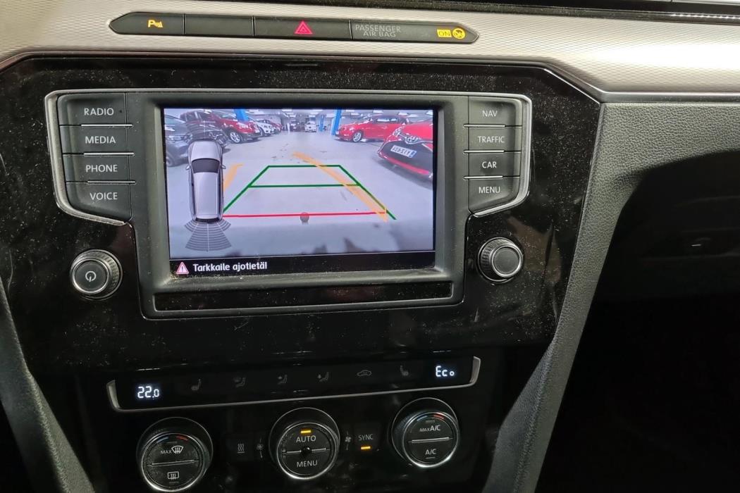 VOLKSWAGEN Passat 2016