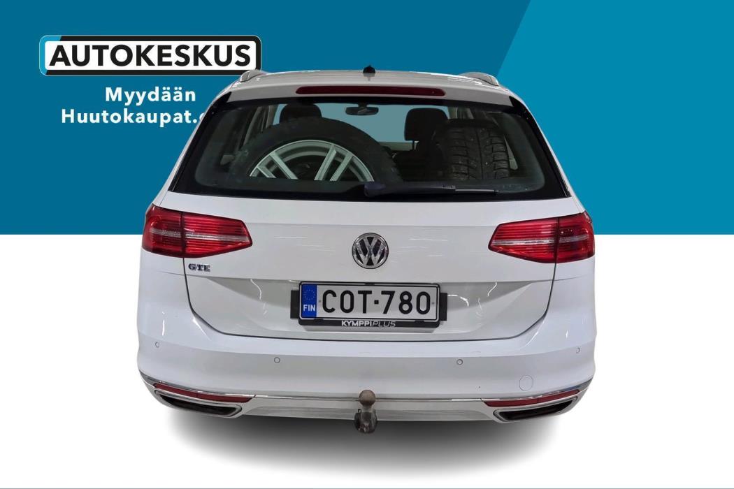 VOLKSWAGEN Passat 2016