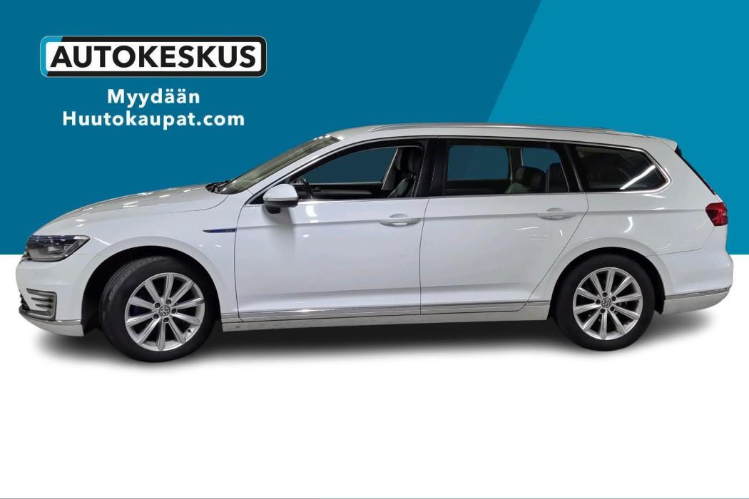 VOLKSWAGEN Passat 2016