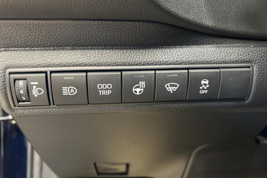 TOYOTA Corolla 2024