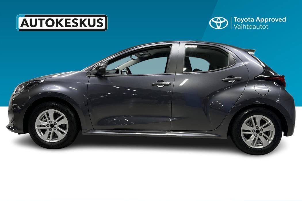 TOYOTA Yaris 2024