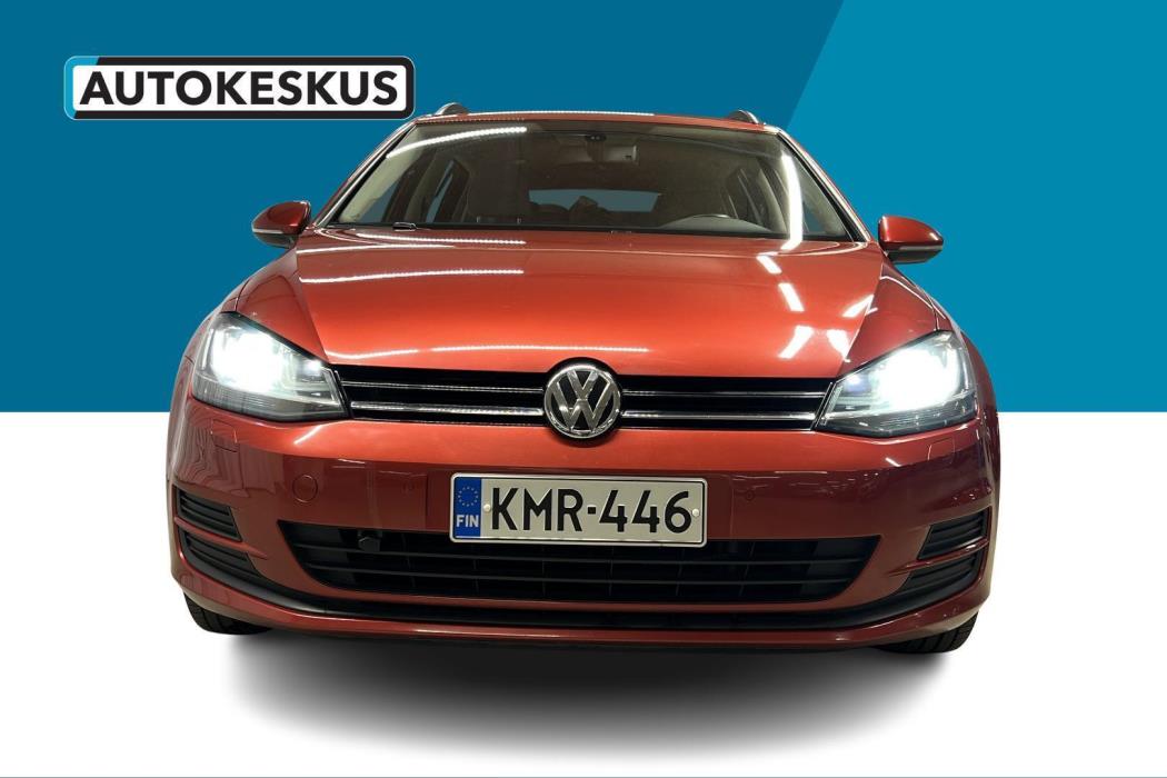 VOLKSWAGEN Golf 2014