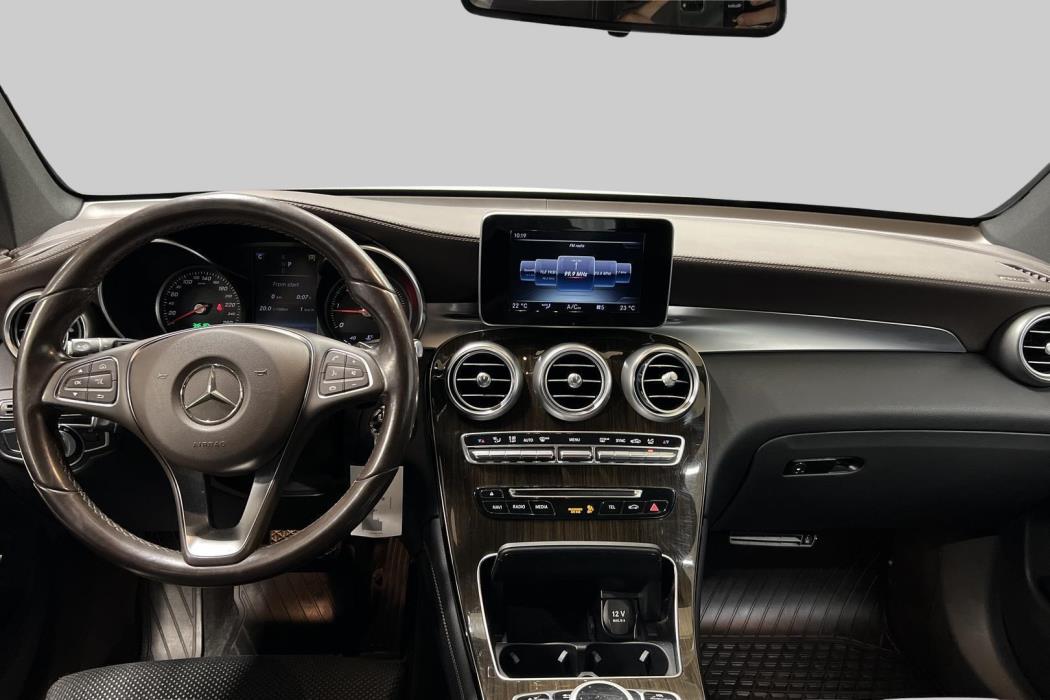 MERCEDES-BENZ GLC 2016