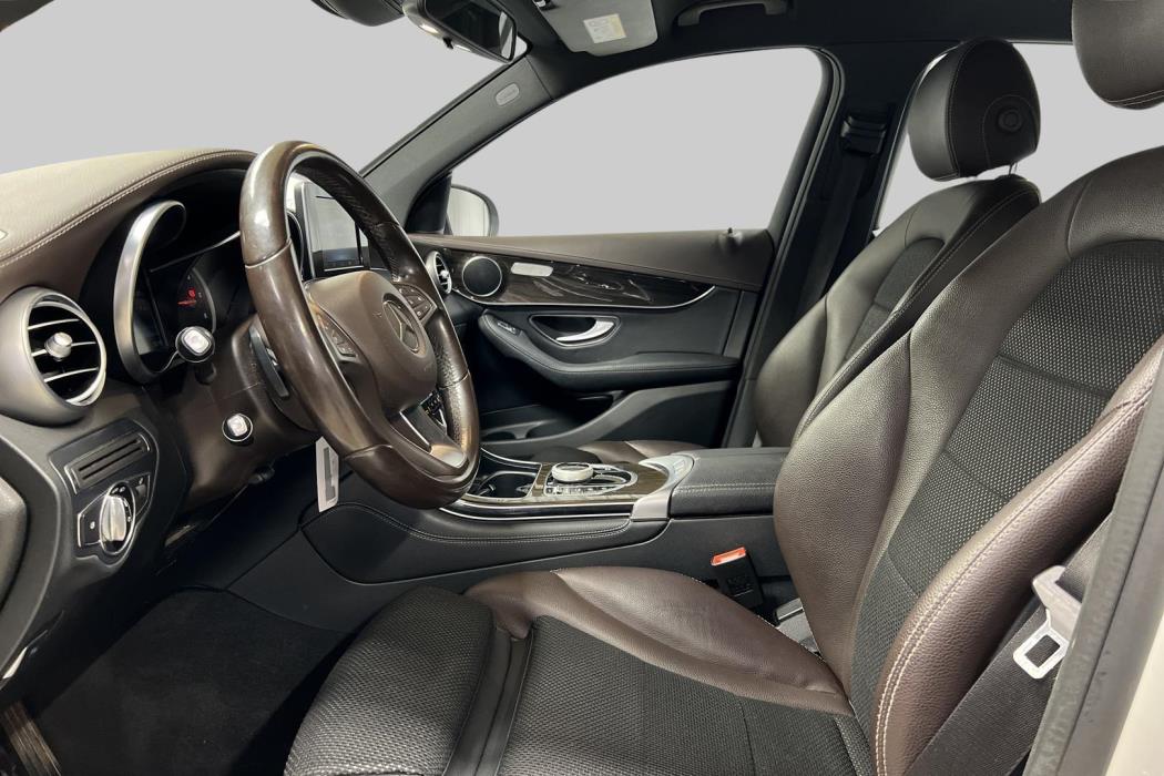 MERCEDES-BENZ GLC 2016