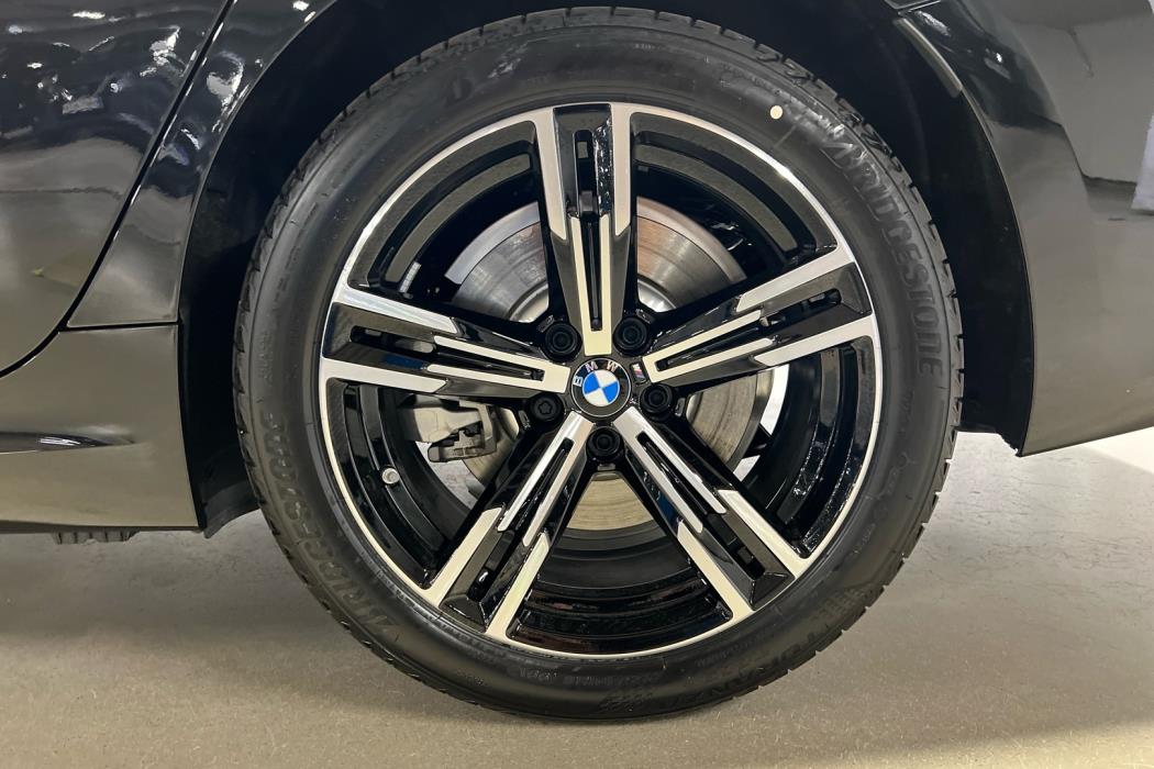 BMW 3-sarja 2025