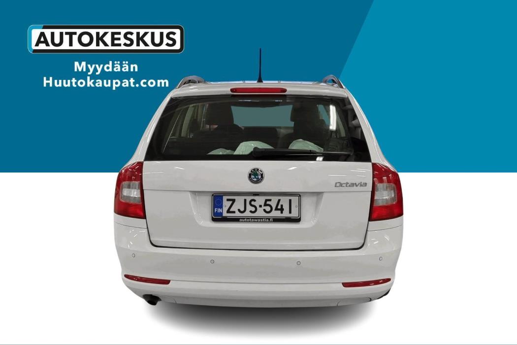 SKODA Octavia 2012