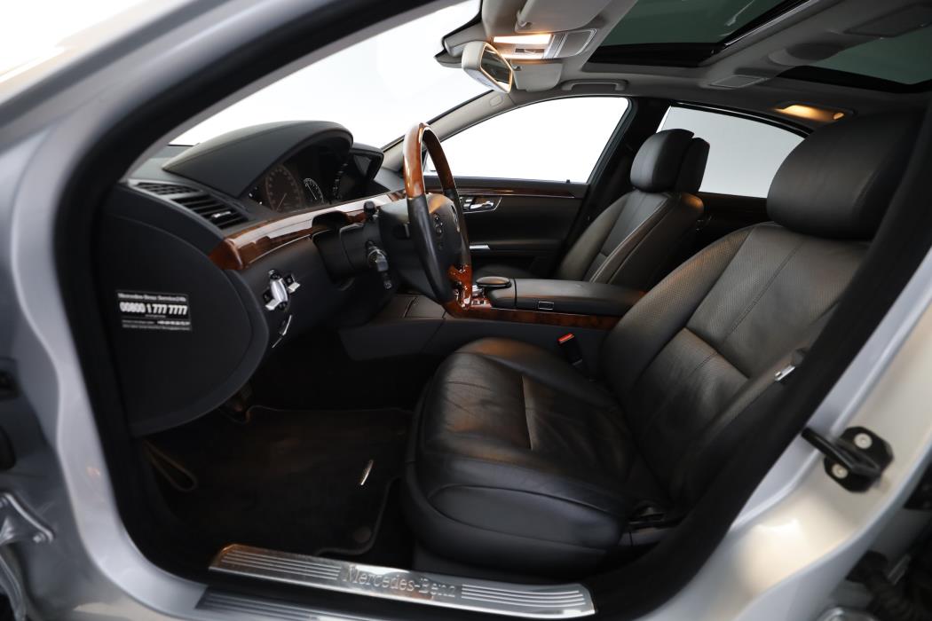 Mercedes-Benz S 2007