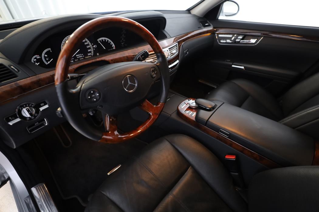 Mercedes-Benz S 2007