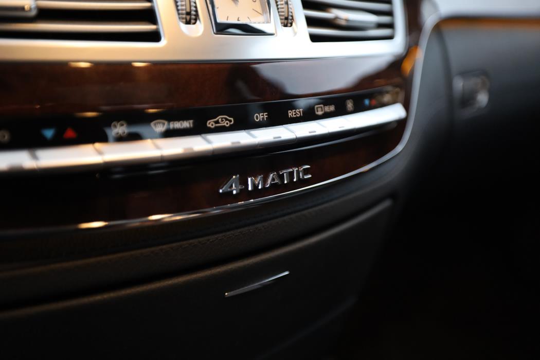 Mercedes-Benz S 2007