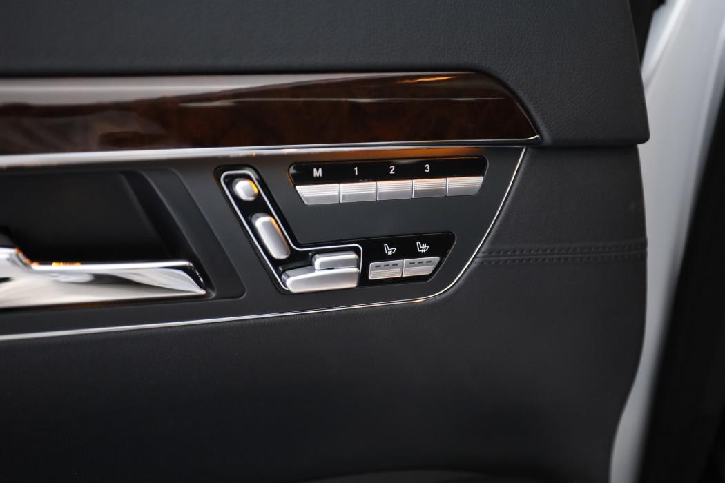 Mercedes-Benz S 2007