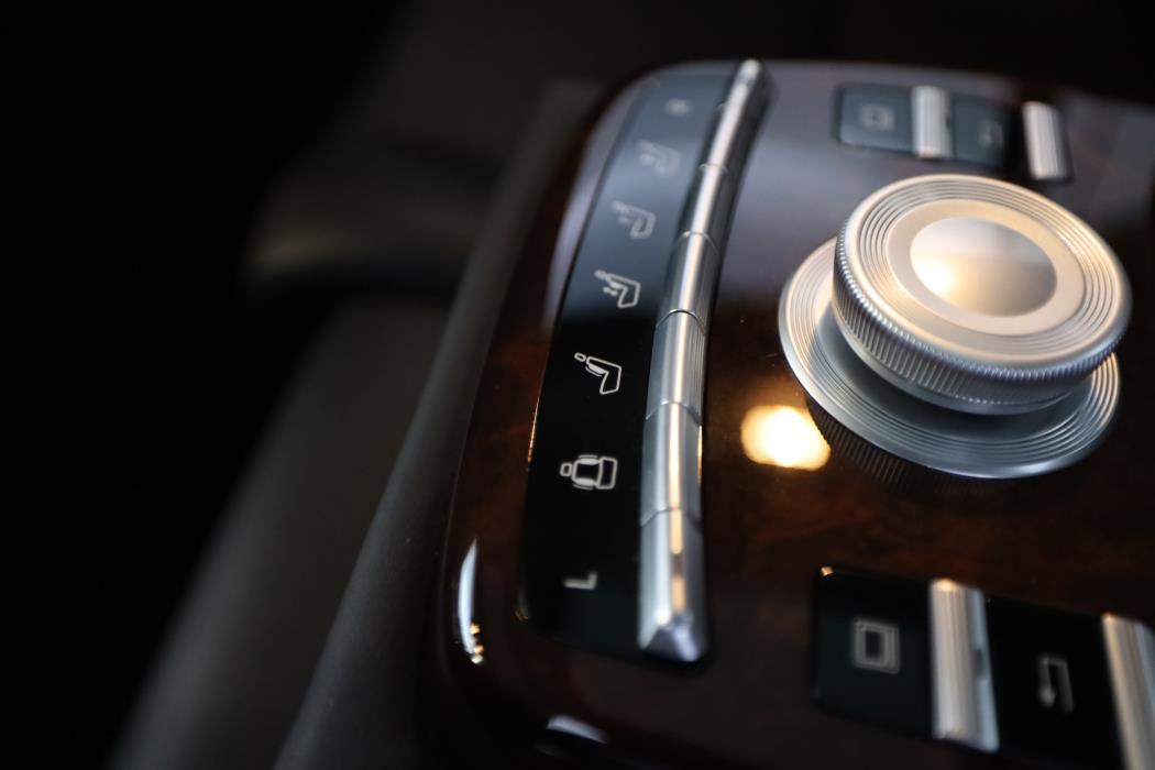 Mercedes-Benz S 2007