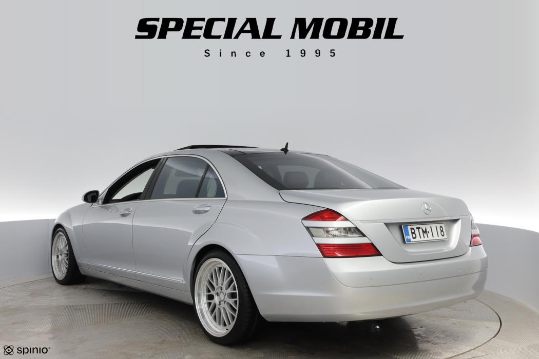 Mercedes-Benz S 2007