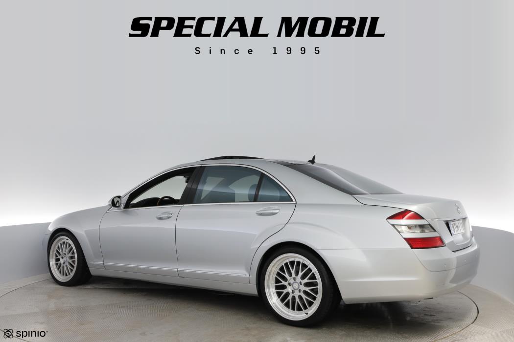 Mercedes-Benz S 2007