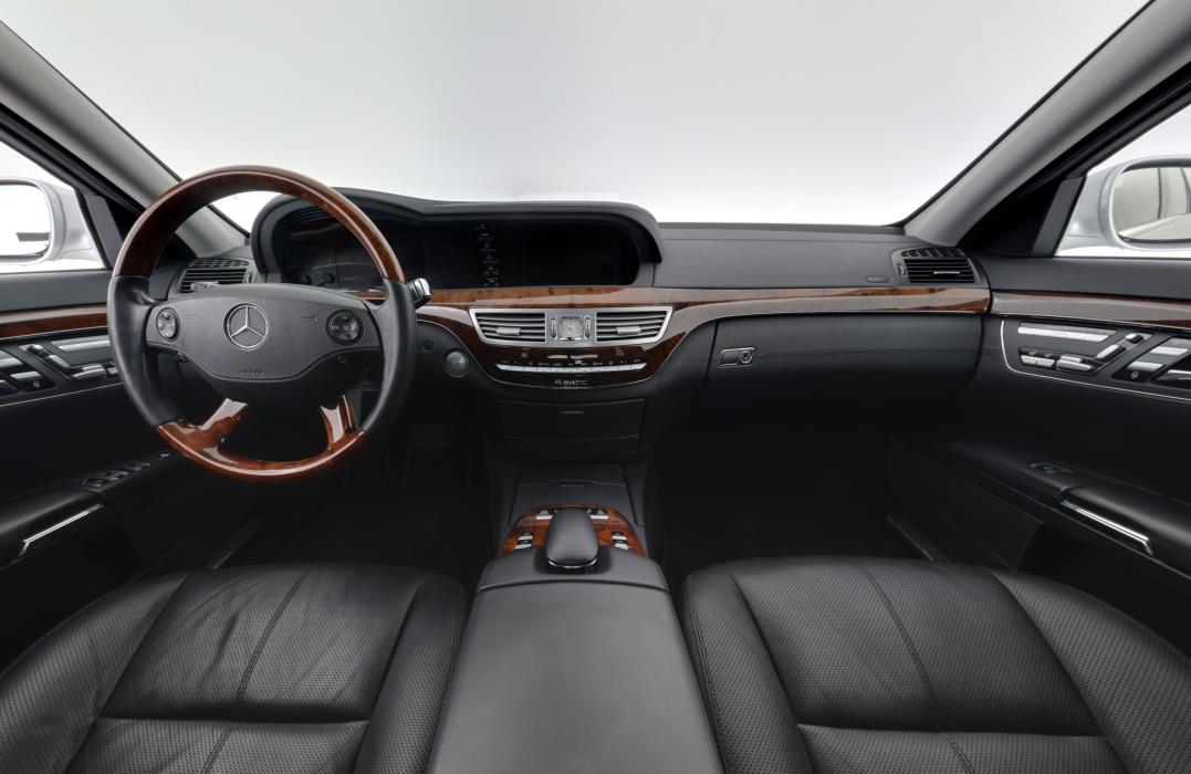 Mercedes-Benz S 2007