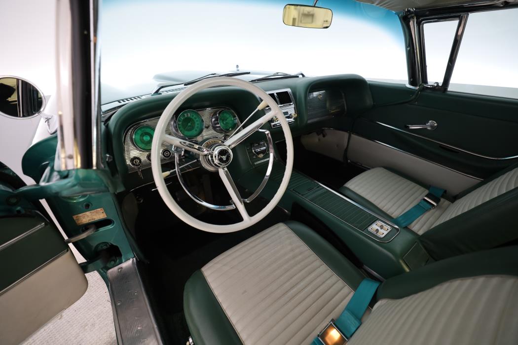 Ford Thunderbird 1959