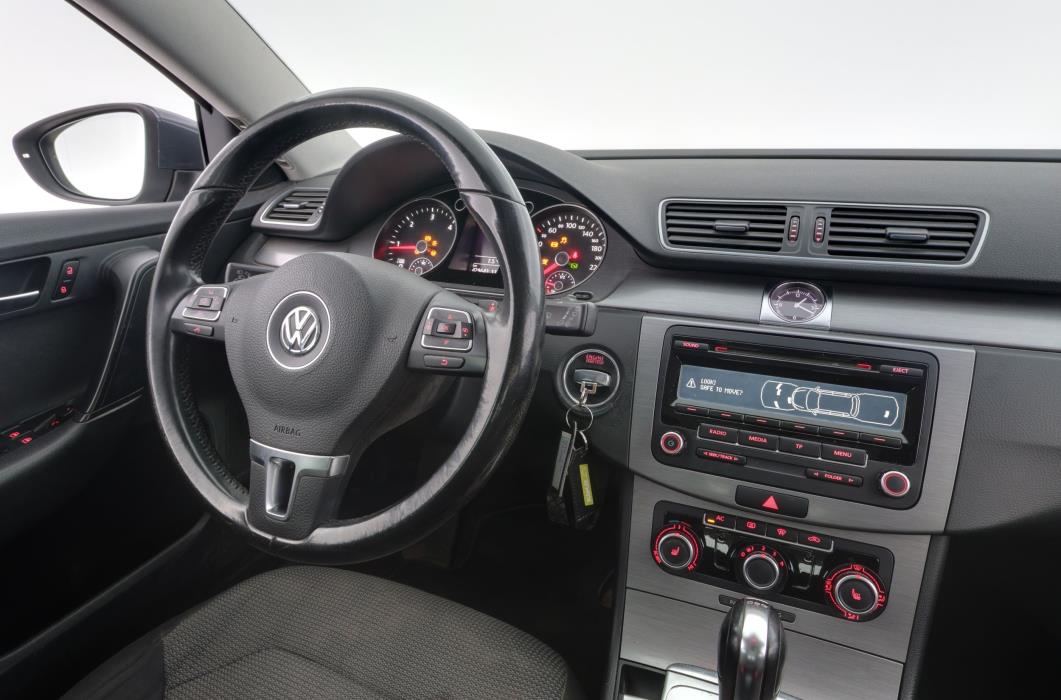 Volkswagen Passat 2012
