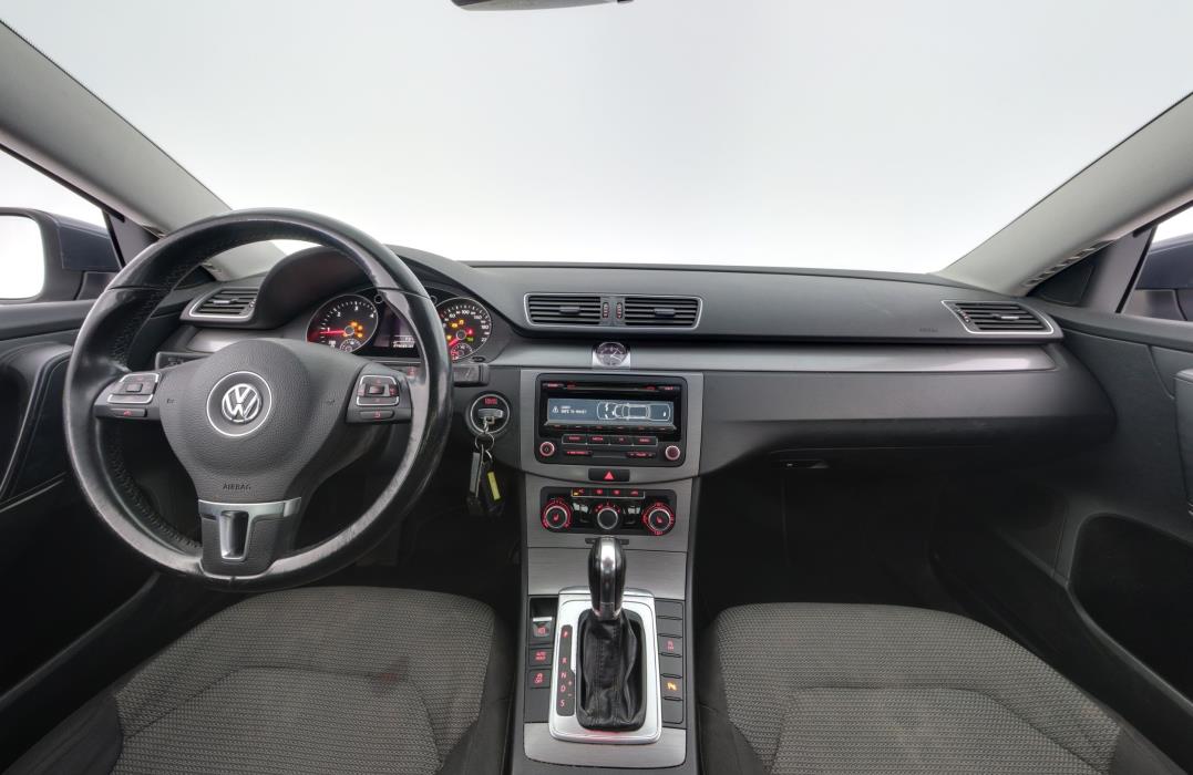Volkswagen Passat 2012